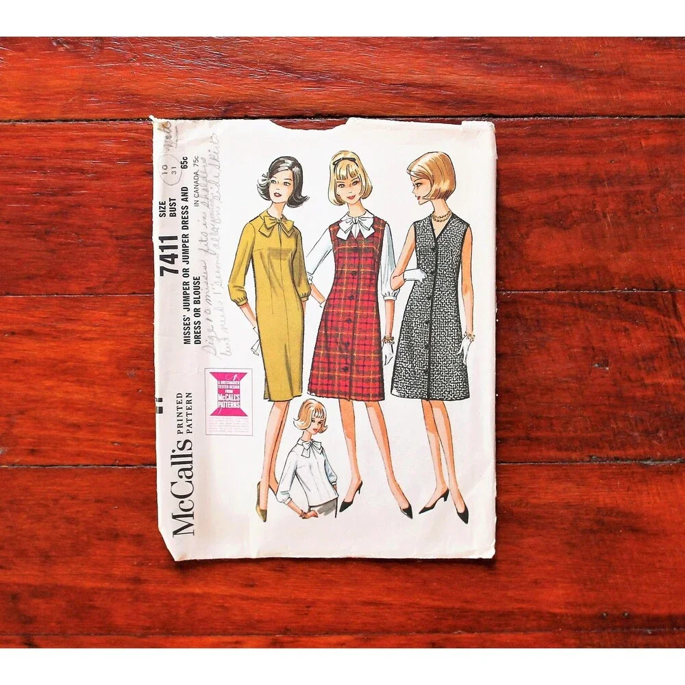 McCalls 7411 60s Vintage Sewing Pattern Mod Jumper Dress